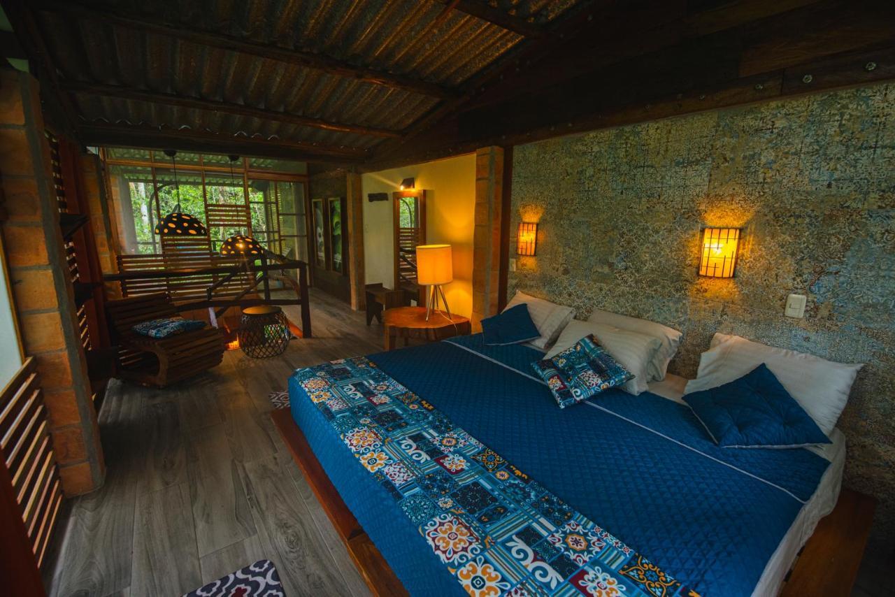 Jamu Lodge Puerto Montufar Luaran gambar