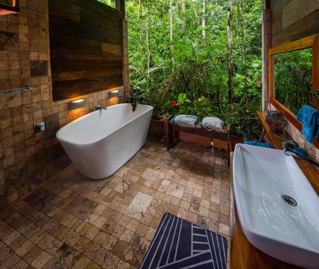 Jamu Lodge Puerto Montufar Luaran gambar